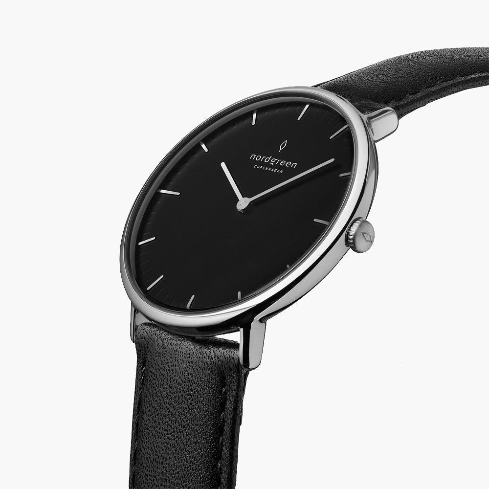 Native - SET Schwarzes Ziffernblatt Silber | Armbänder Mesh / Nato Navy Blau / Schwarz