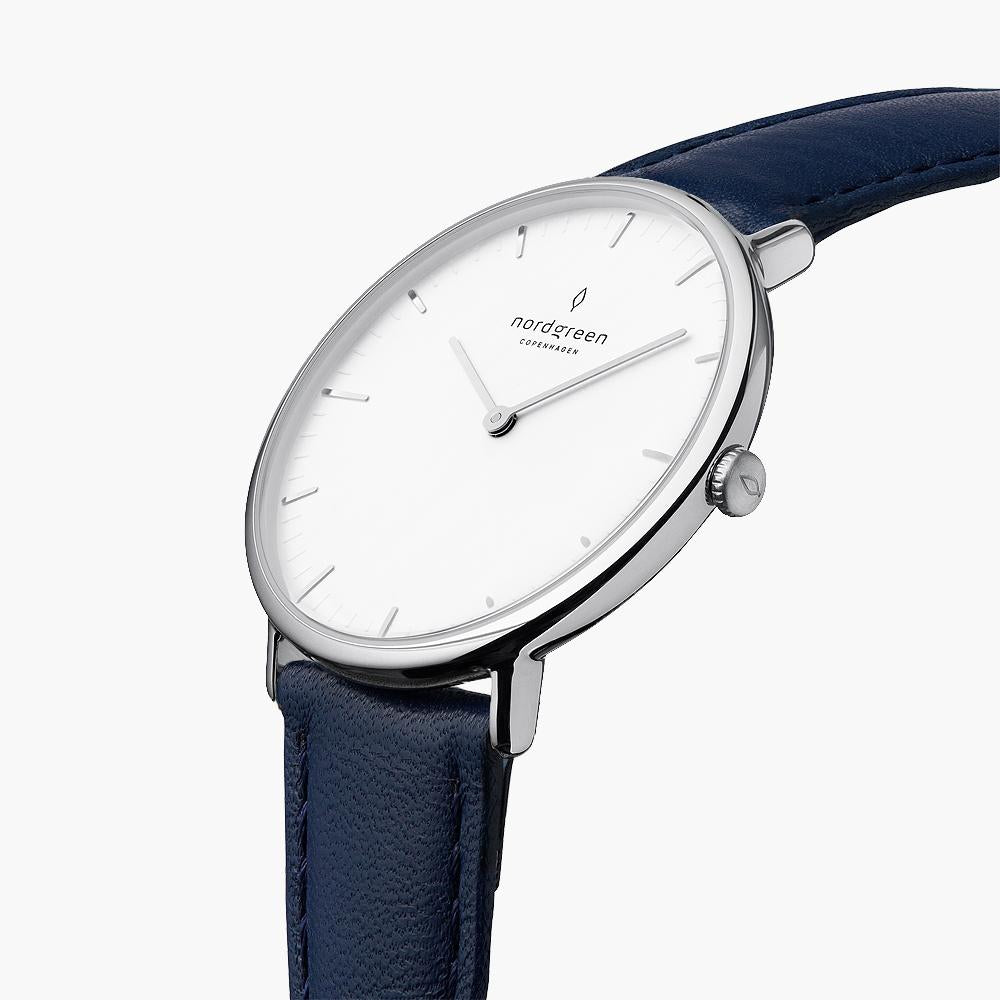 Native - SET Weißes Ziffernblatt Silber | Armbänder Braun / Schwarz / Navy Blau
